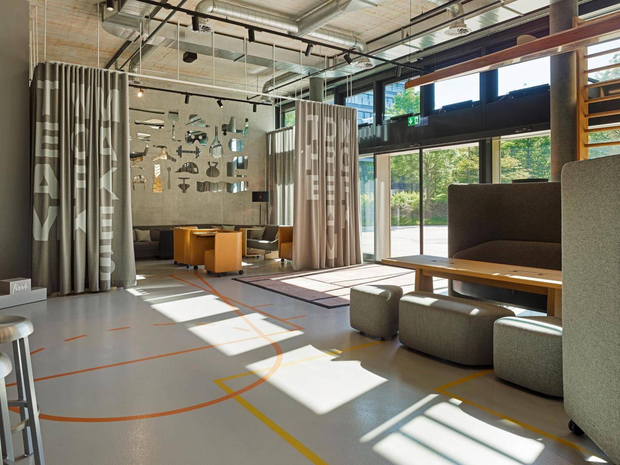 25Hours Hotel Zuerich West Екстер'єр фото