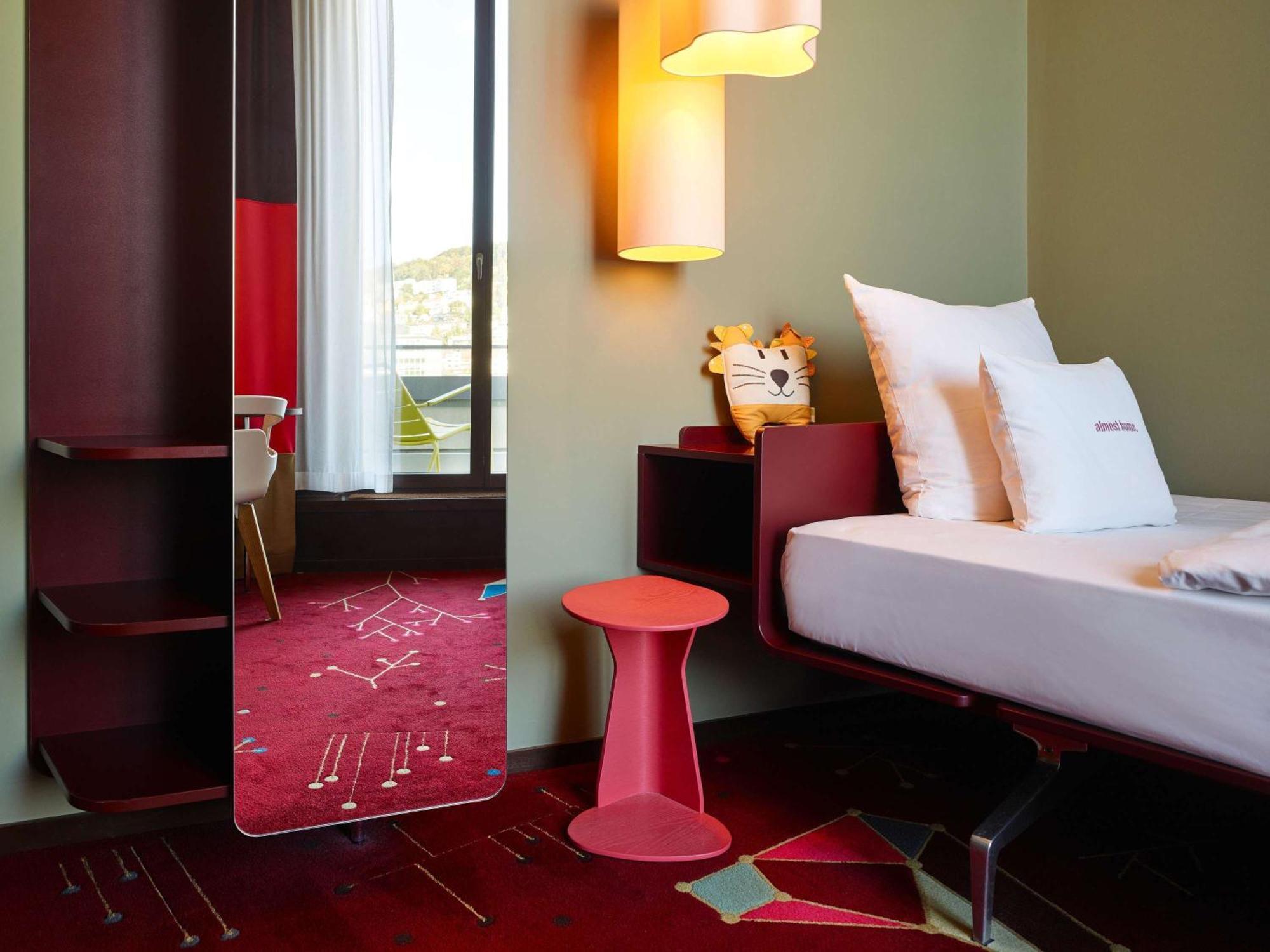 25Hours Hotel Zuerich West Екстер'єр фото